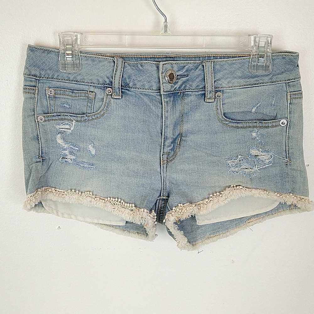 American Eagle Shortie Shorts Womens 4 Light Blue Distressed Crochet Lace Trim